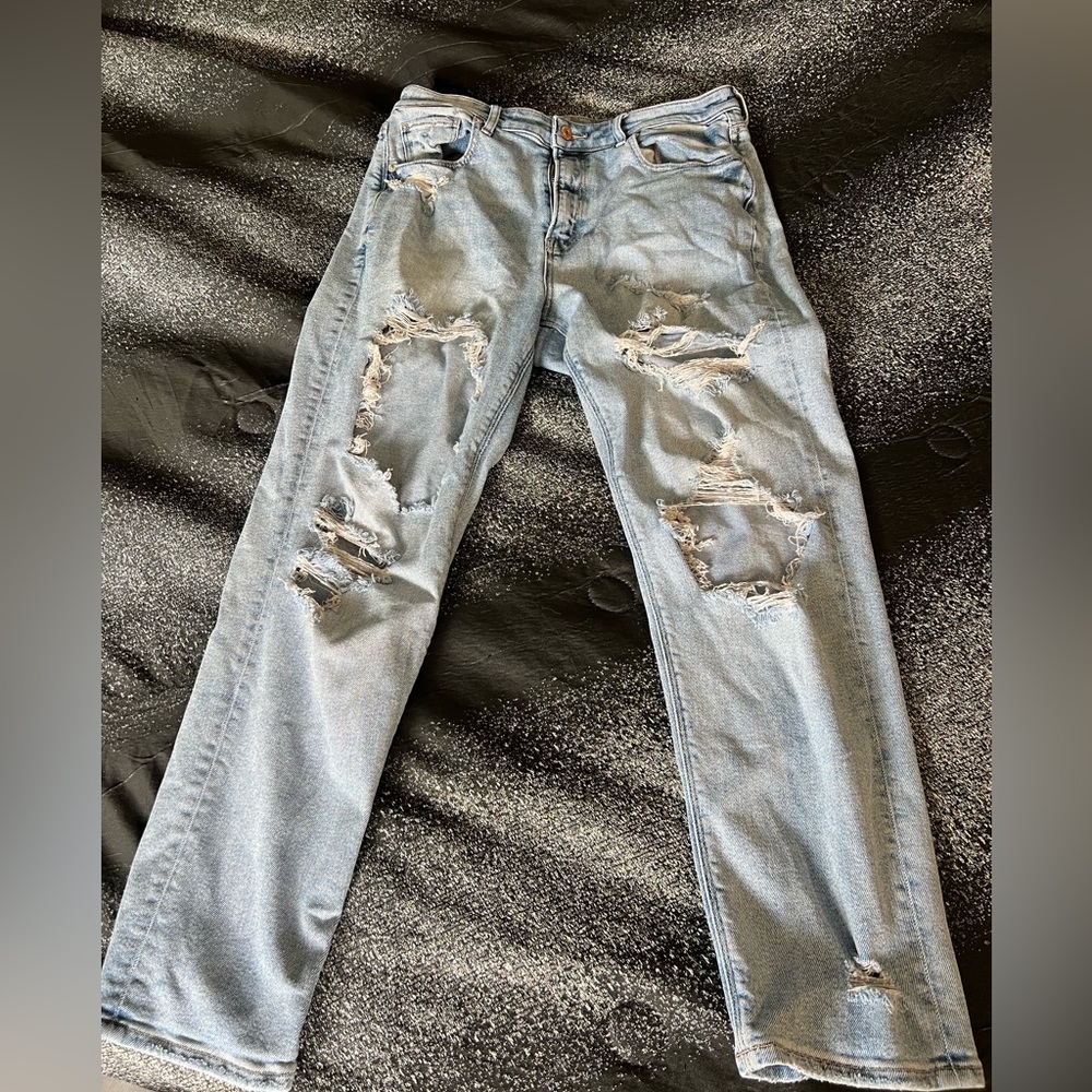 American Eagle Mom Jeans